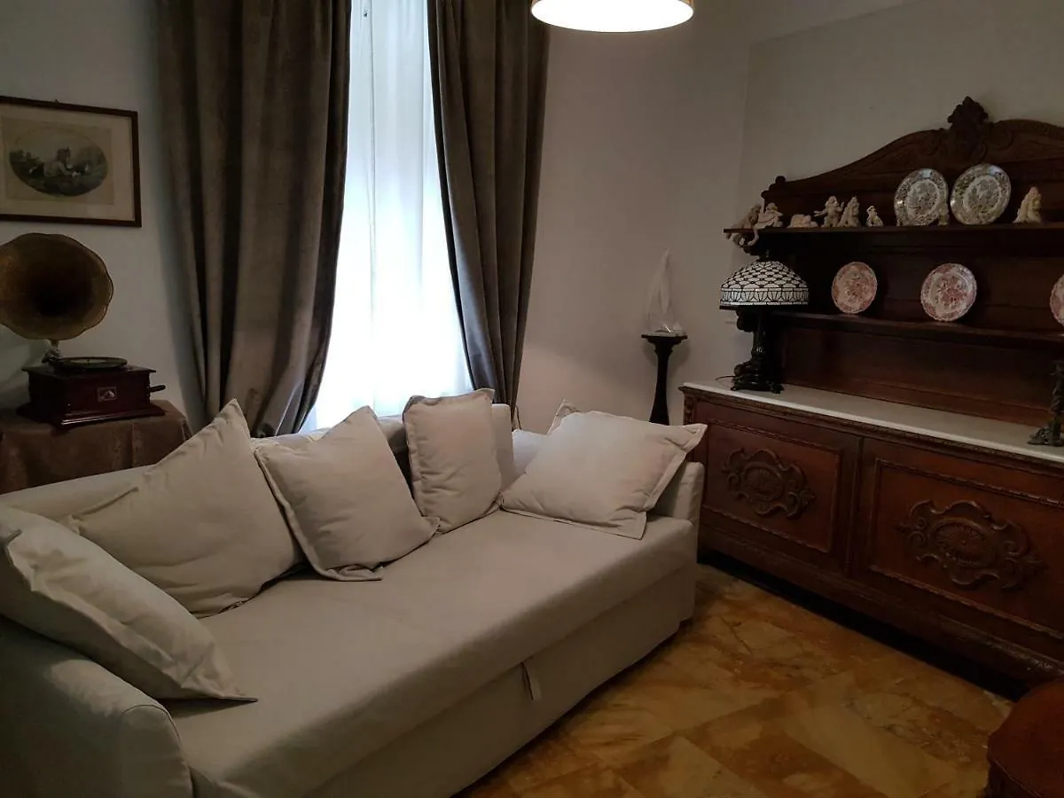 Locanda Elena Equi Terme Guest house